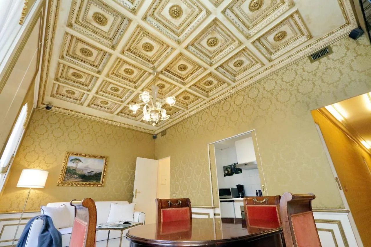 Elegant Apartment Nearby Trevi Fountain Rome 0*,