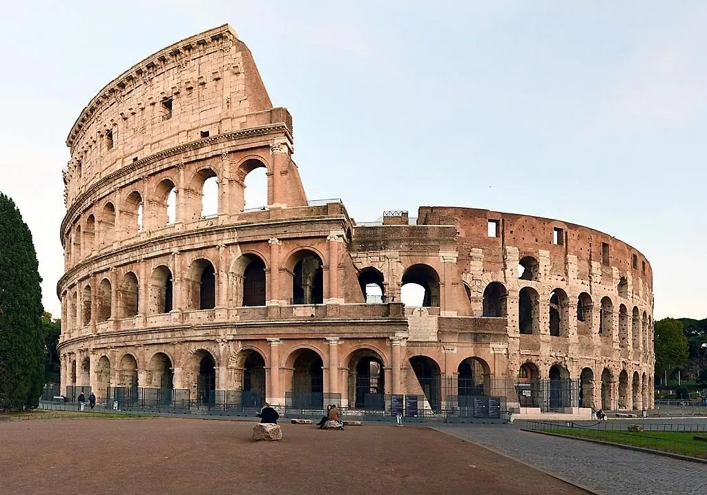 Elegant Apartment Nearby Trevi Fountain Rome